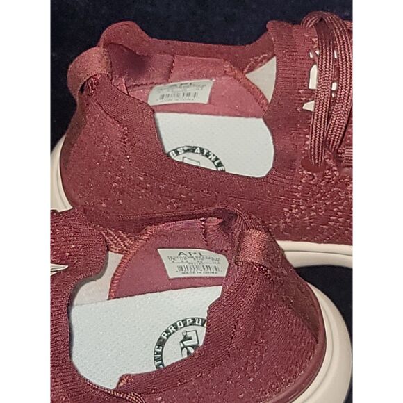 Athletic Propulsion Labs Techloom Breeze W in Size US 9 - Picture 3 of 4